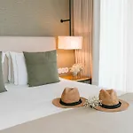 Lusitano Garden Otel 4*